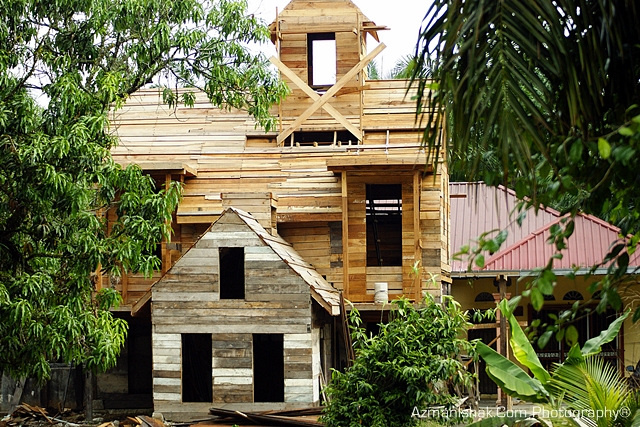 rumah-batu-rangka-kayu-5