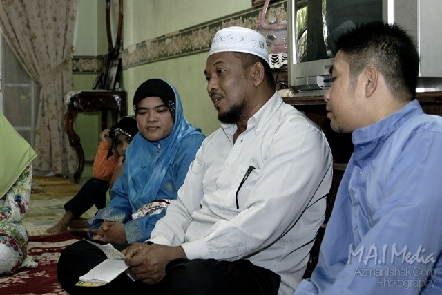 Majlis-bertunang-2