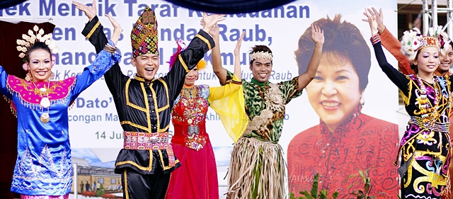 perasmian-naiktaraf-stesen-bas-raub-pahang-tourism-malaysia016