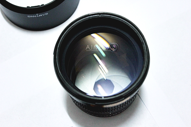 samyang-85mm-f1.4-010