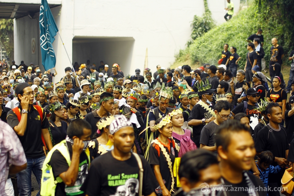 Berjalan masuk - 6