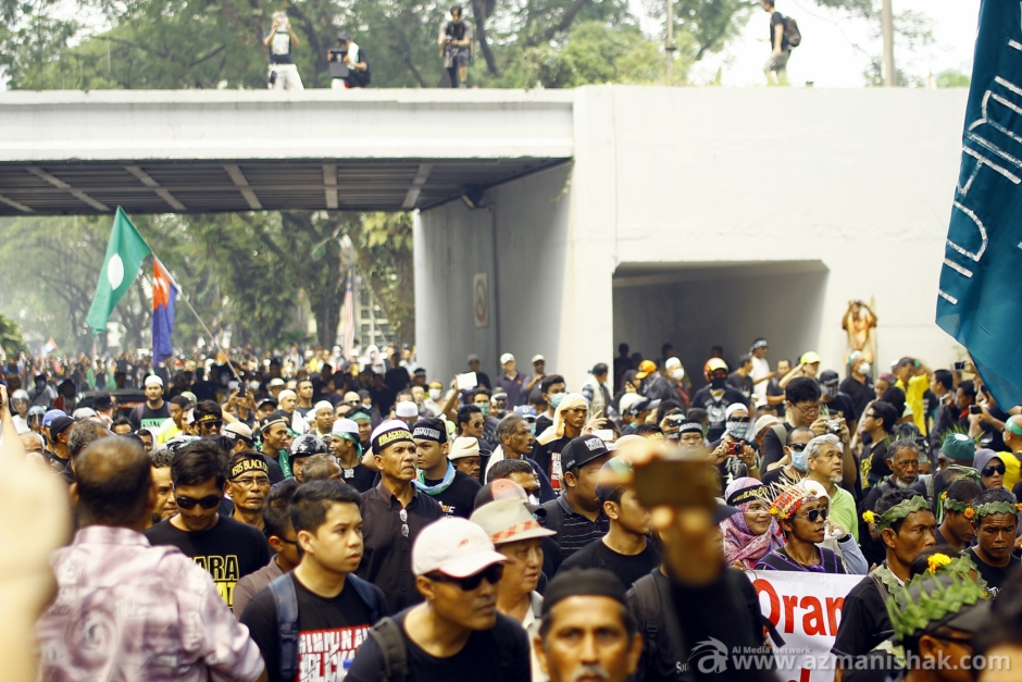Berjalan Masuk - 7