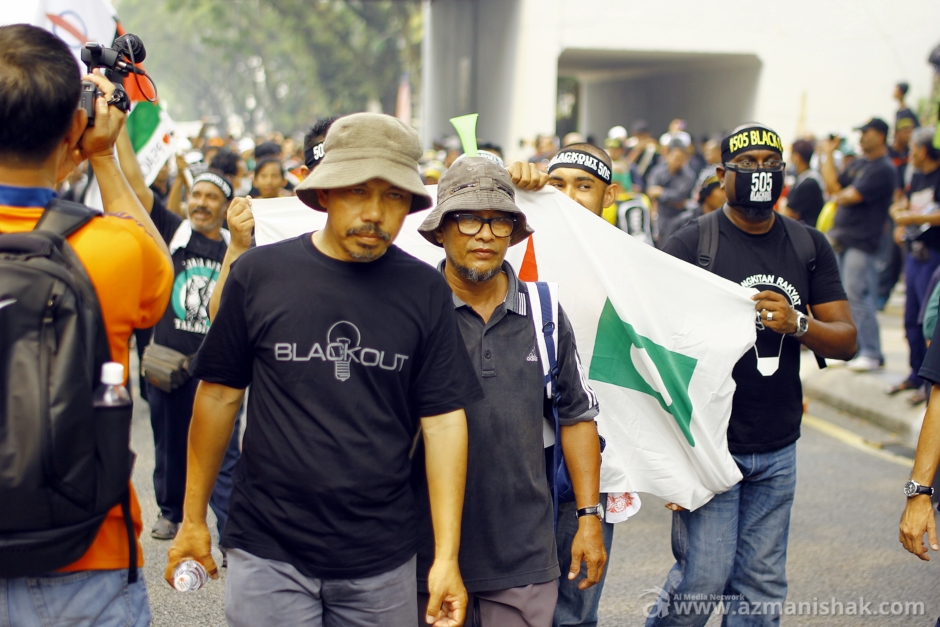 Koleksi Pilihan Berjalan Masuk - 1