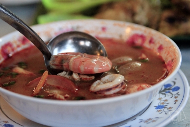 Tomyam Seafood.. puhhh.. kalau hangpa ada gout.. jangan cuba-cuba taw!