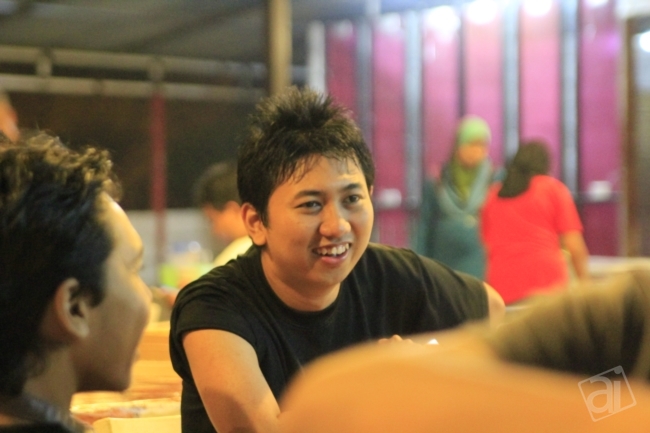 Odin Hassan. Ada serupa tak macam acik kat Angcorp Mall? lulz~
